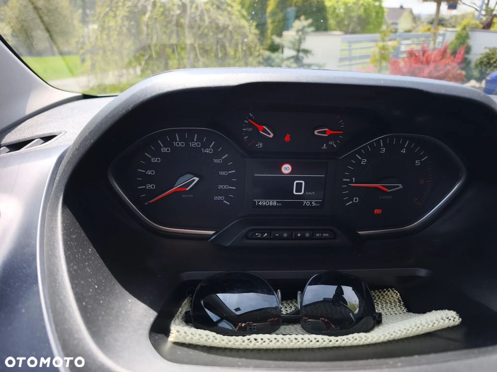 Peugeot Rifter 1.2 PureTech Allure S&S - 8