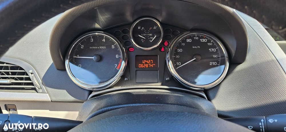 Peugeot 207 1.6E Sport Pack - 14