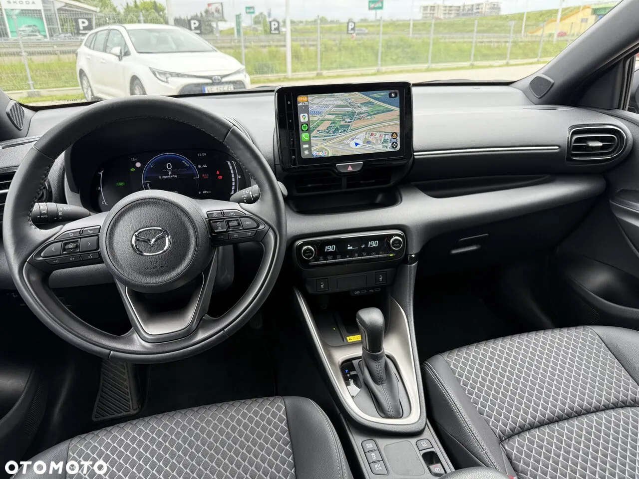 Mazda 2 - 15