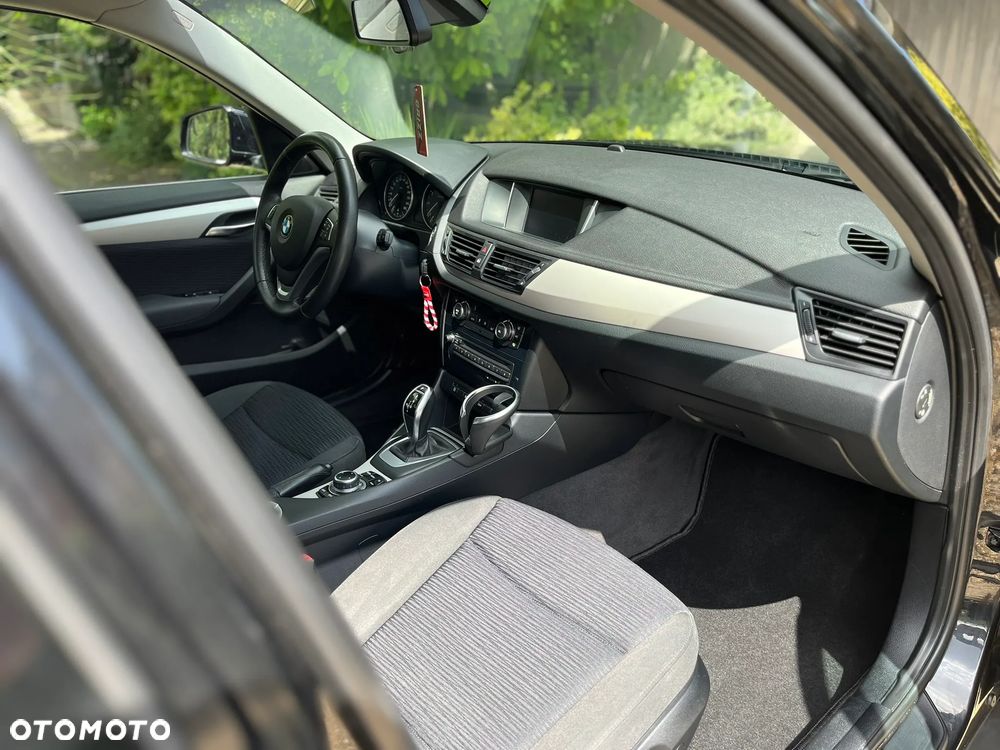 BMW X1 sDrive20i xLine - 17