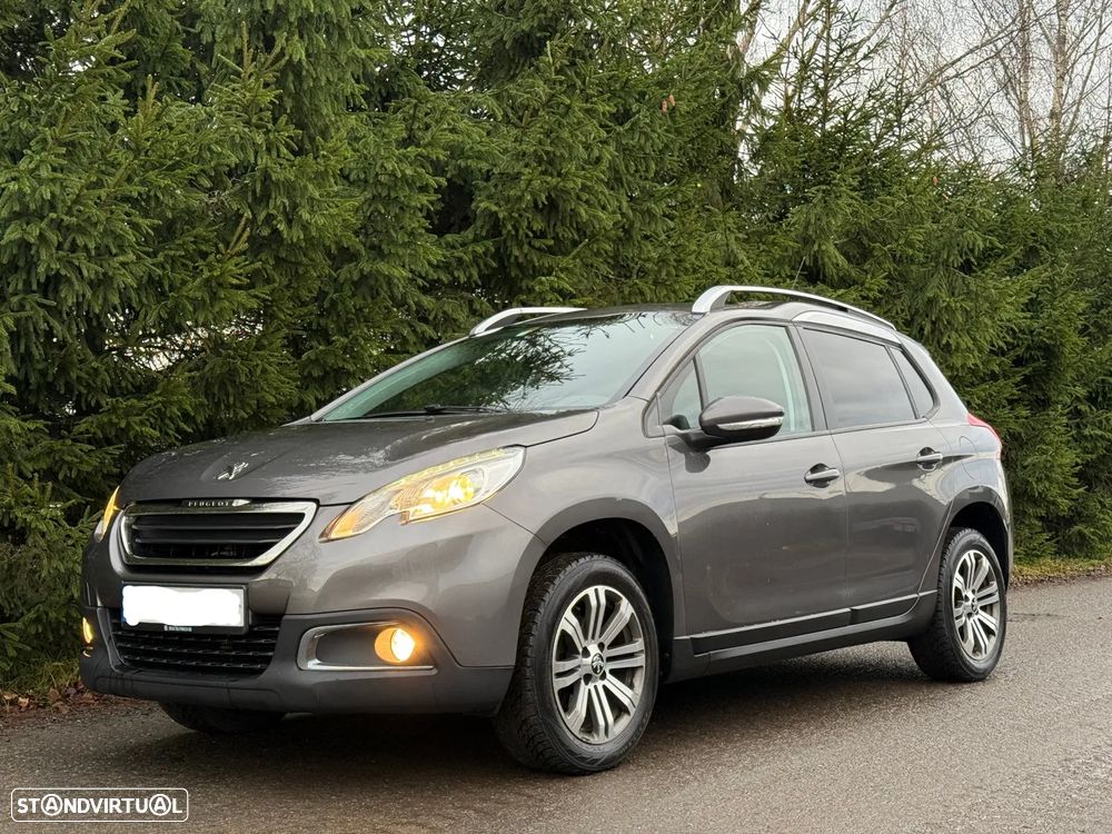 Peugeot 2008 1.2 PureTech Allure EAT6 - 4