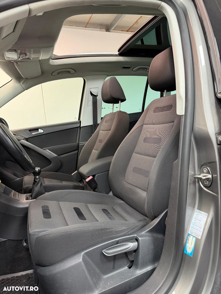 Volkswagen Tiguan 2.0 TDI 4Motion Sport & Style - 18