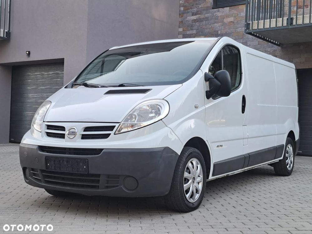 Renault Trafic - 1