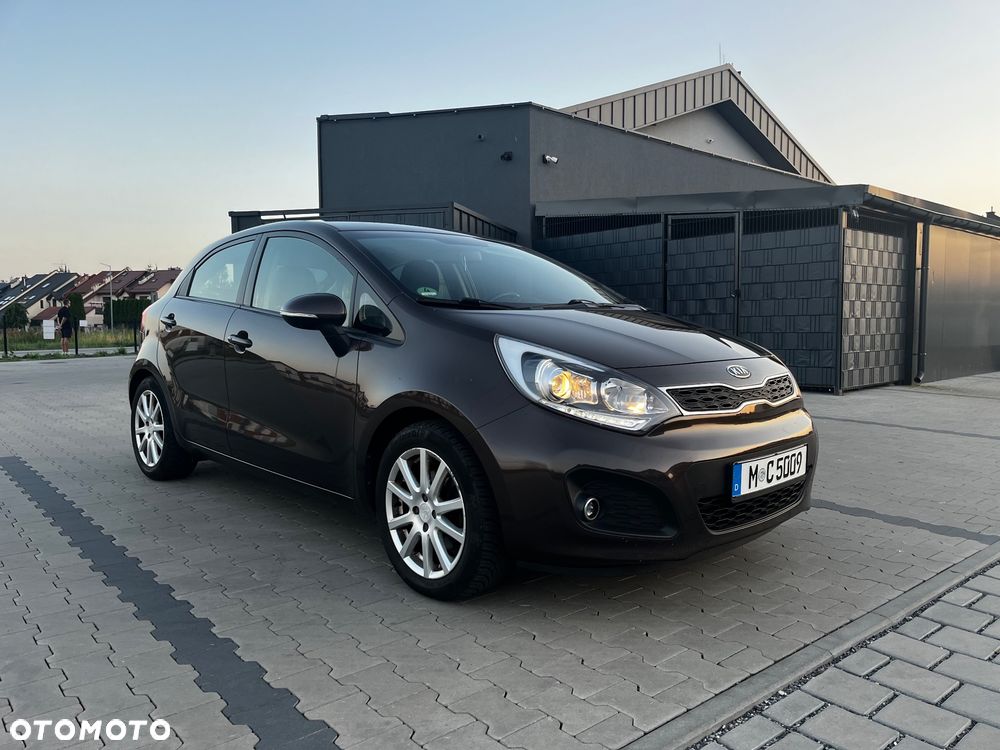 Kia Rio 1.4 Spirit - 3