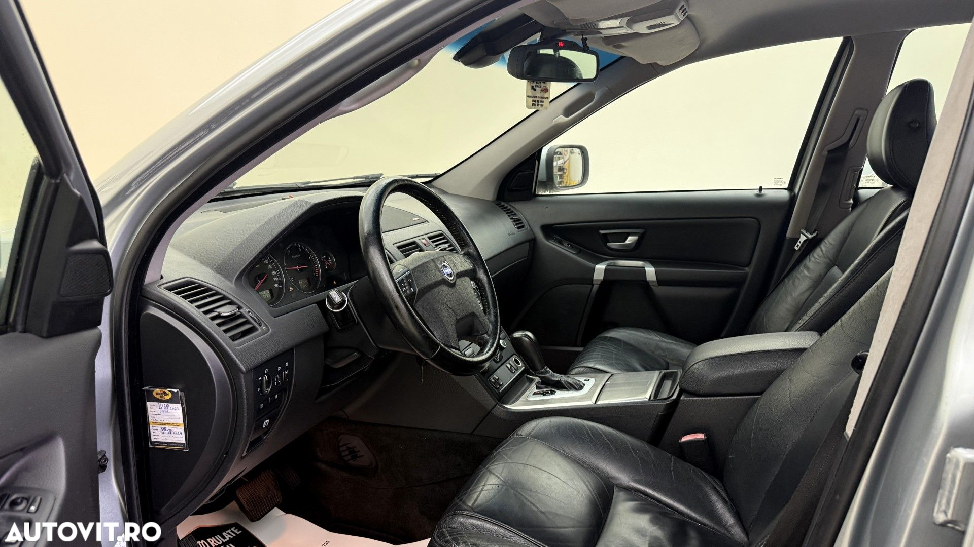 Volvo XC 90 - 12