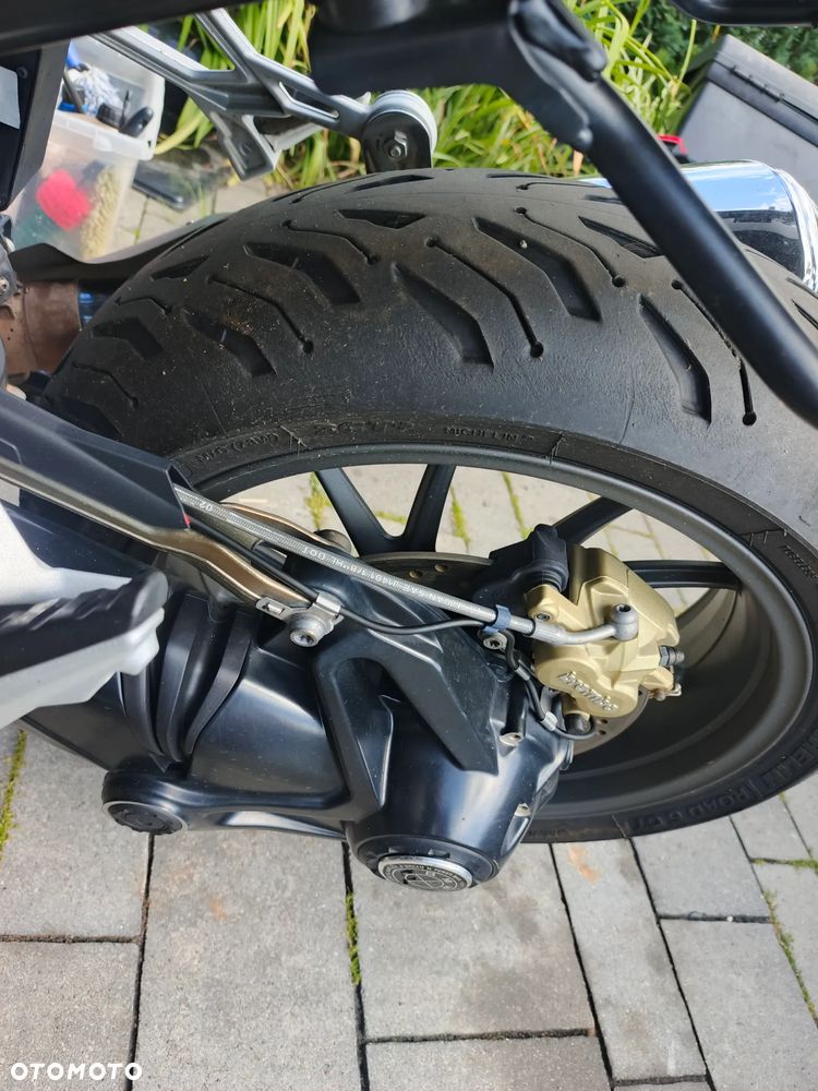 BMW RS - 22