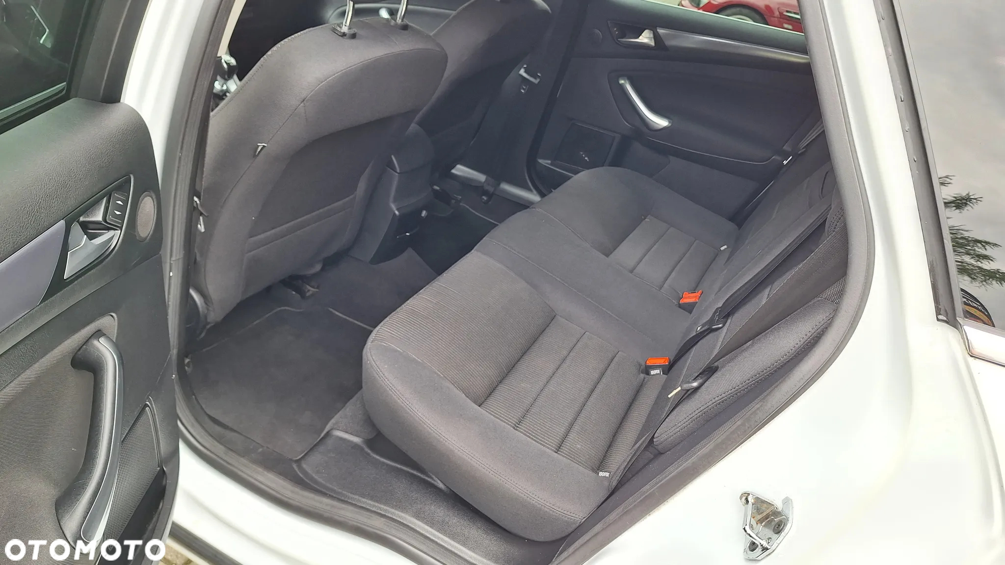 Ford Mondeo 1.6 Eco Boost Titanium - 11