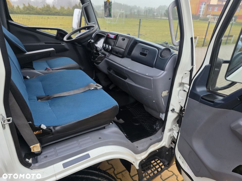 Mitsubishi Fuso Canter - 16