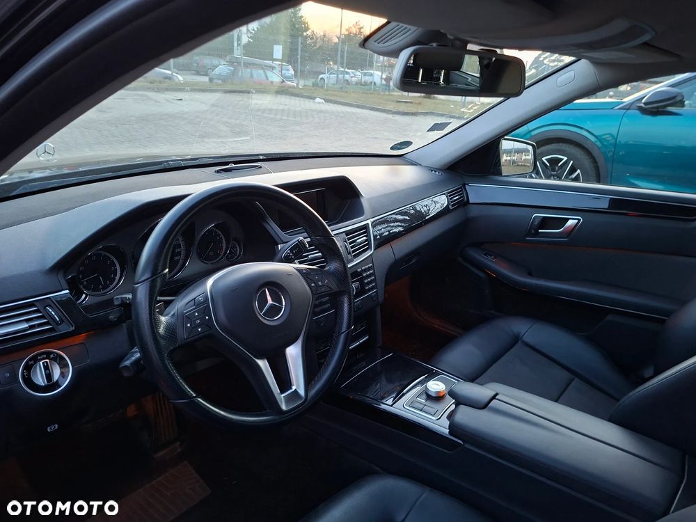 Mercedes-Benz Klasa E - 11