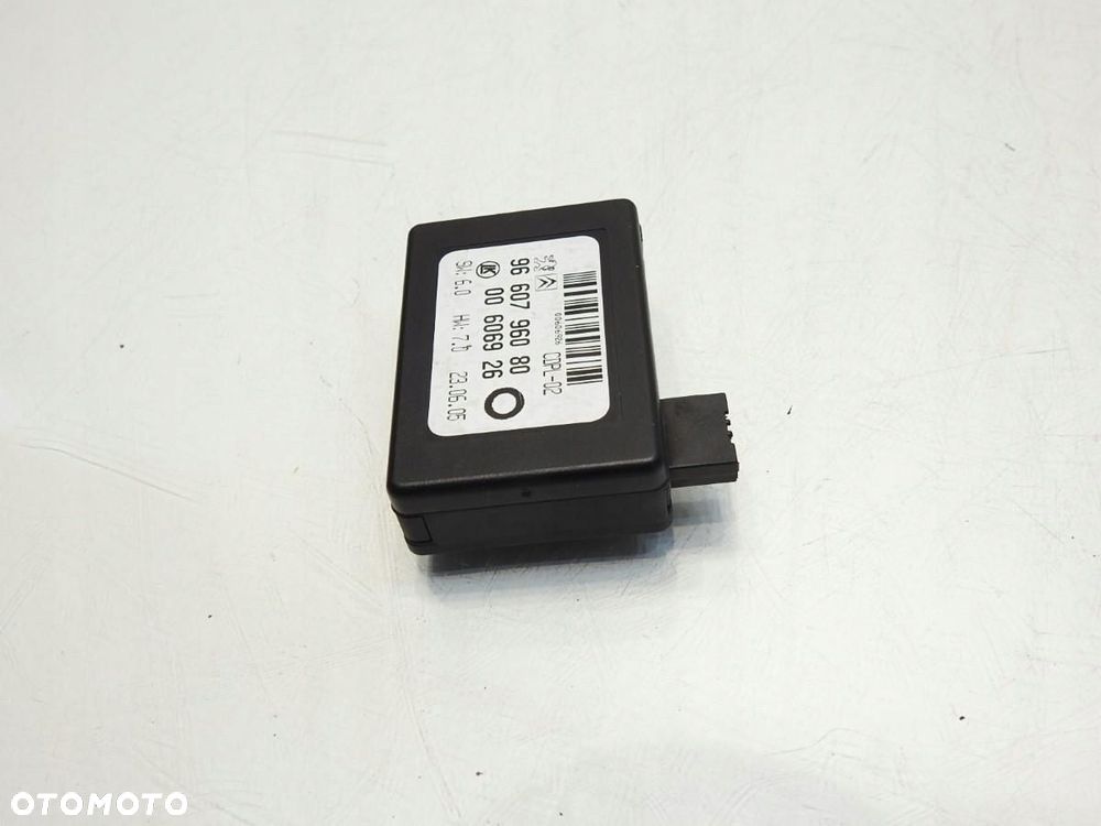 SENSOR DESZCZU PEUGEOT 1007 9660796080 00606926 - 6
