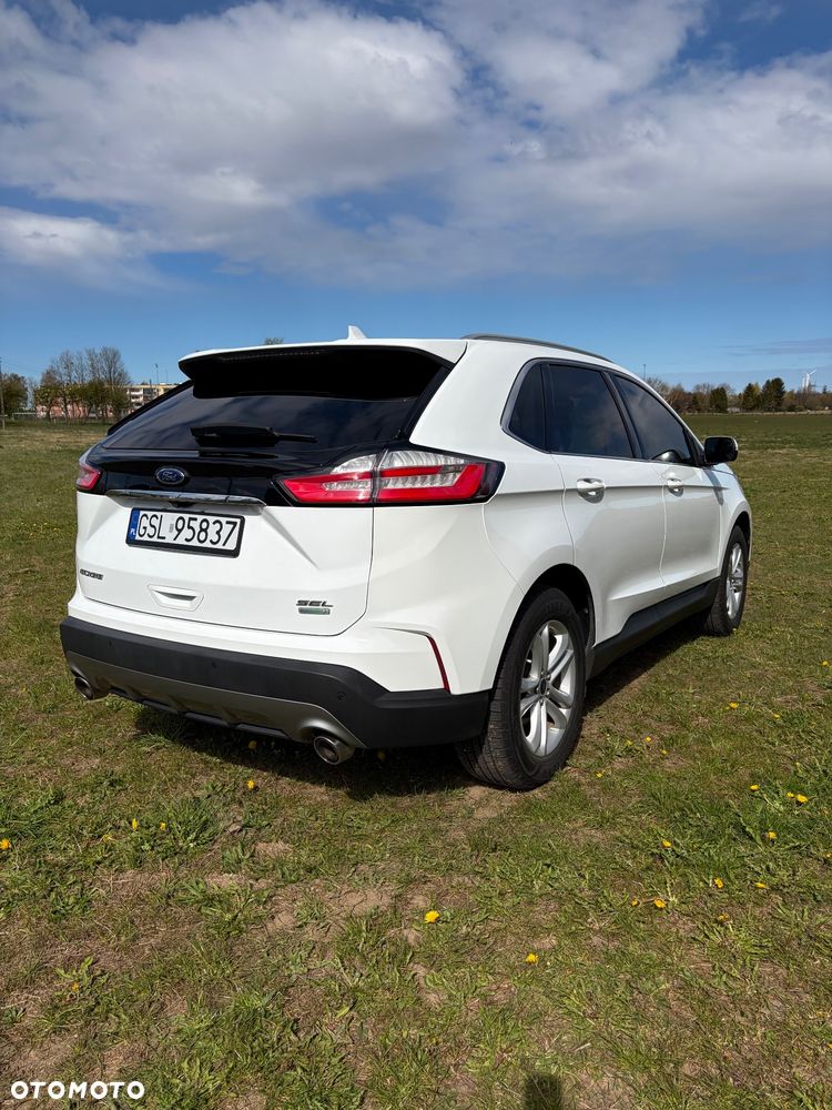 Ford Edge - 12
