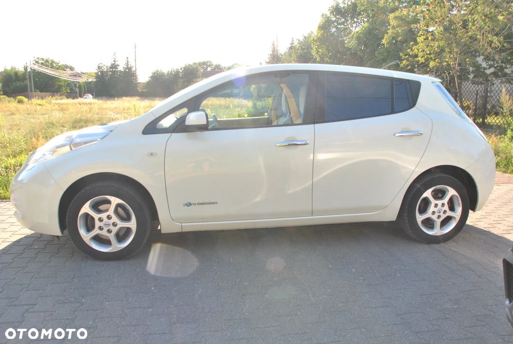 Nissan Leaf 24kWh Acenta - 6