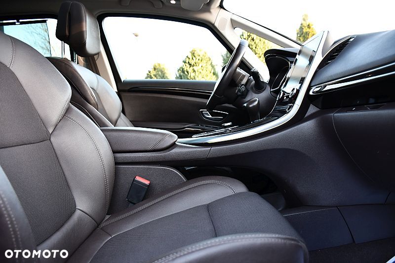 Renault Espace 1.6 TCE Energy Zen EDC 7os - 7