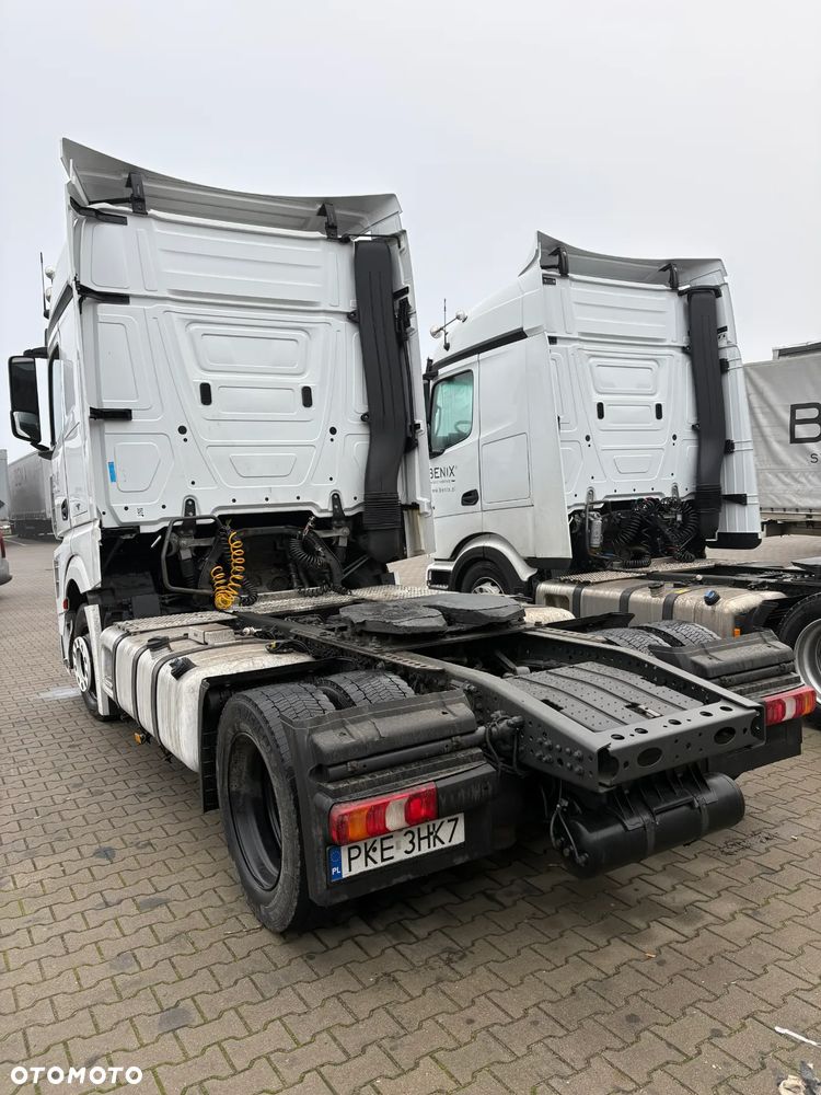 Mercedes-Benz ACTROS - 5