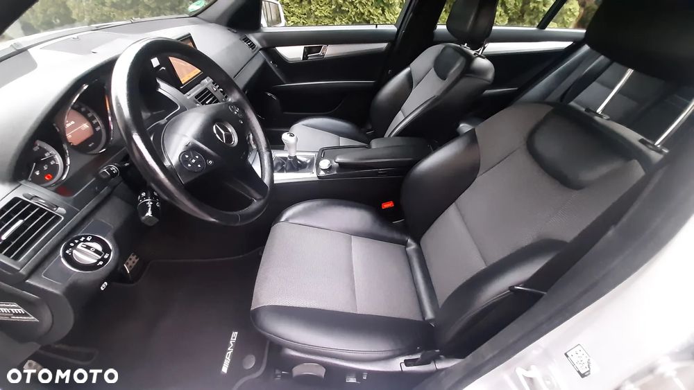 Mercedes-Benz Klasa C 200 Kompressor Avantgarde - 26