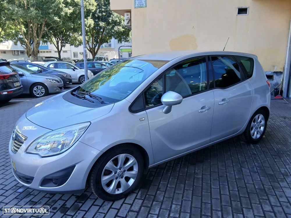 Opel Meriva 1.4 Twinport Cosmo - 11
