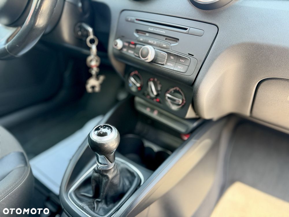 Audi A1 3-drzwiowe 1.2 TFSI S line edition m S line Sportpaket - 18