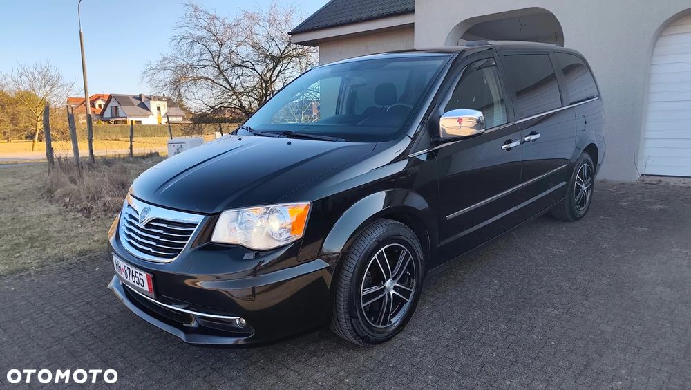 Lancia Voyager 2.8 Multijet 16v Platinum - 39