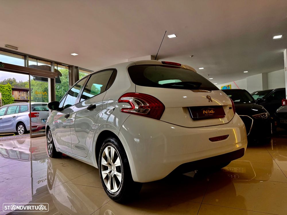 Peugeot 208 1.4 HDi Access - 8