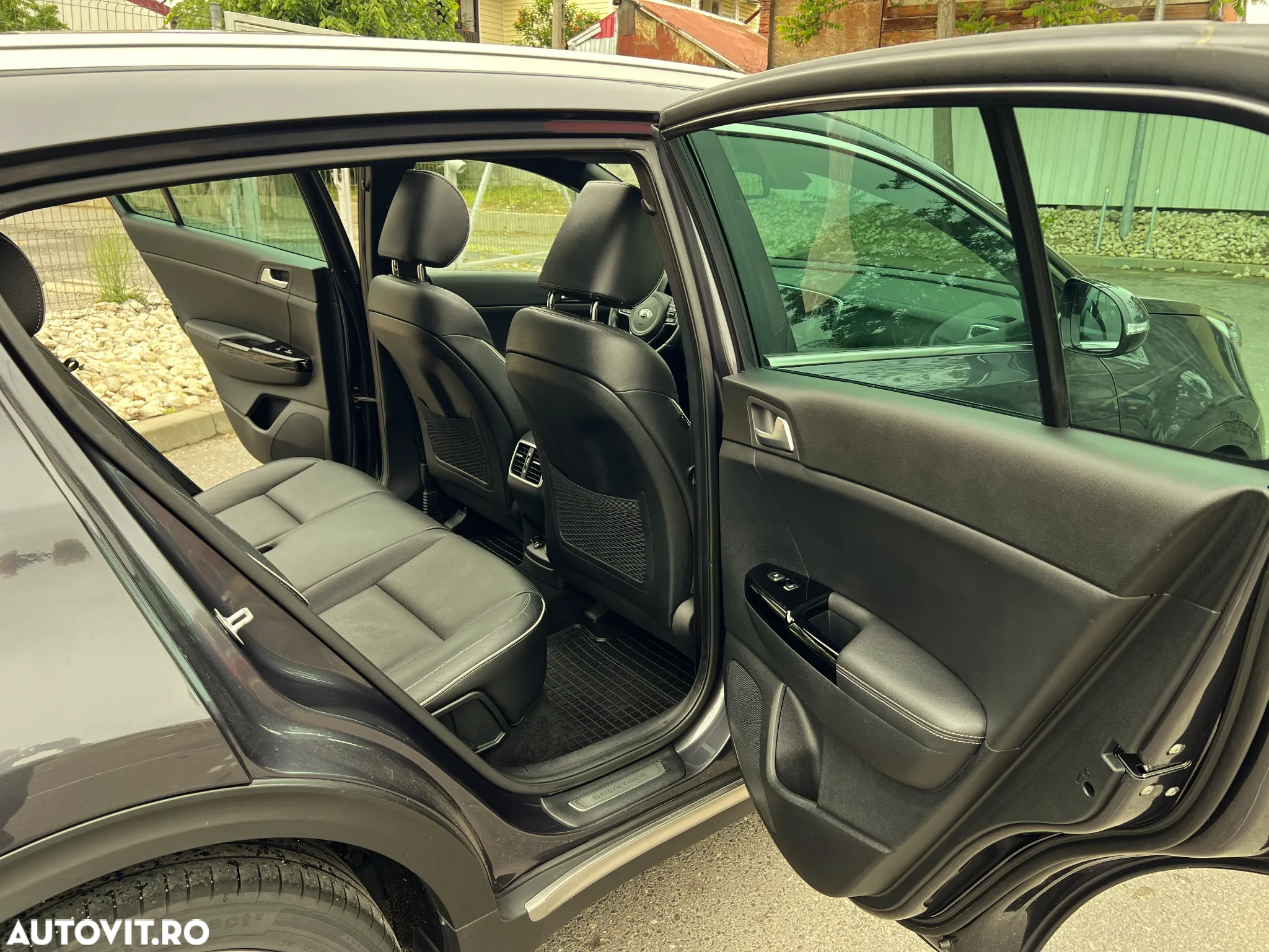 Kia Sportage 1.6 T-GDI AWD Aut. GT Line - 9