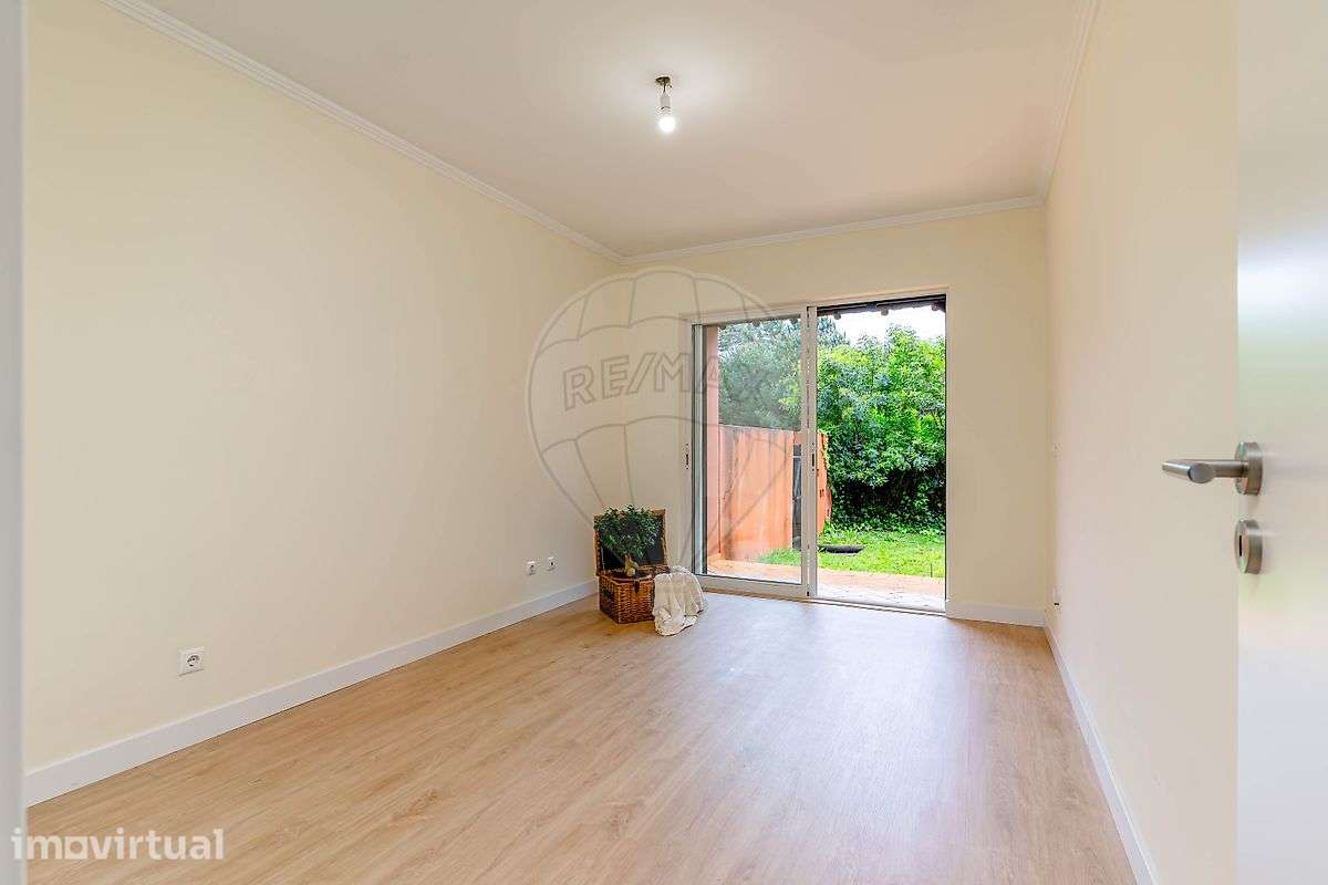 Apartamento T2 para arrendamento - Grande imagem: 2/23