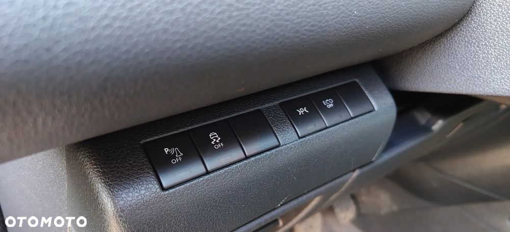 Peugeot 3008 BlueHDi 150 Stop & Start Business-Line - 26