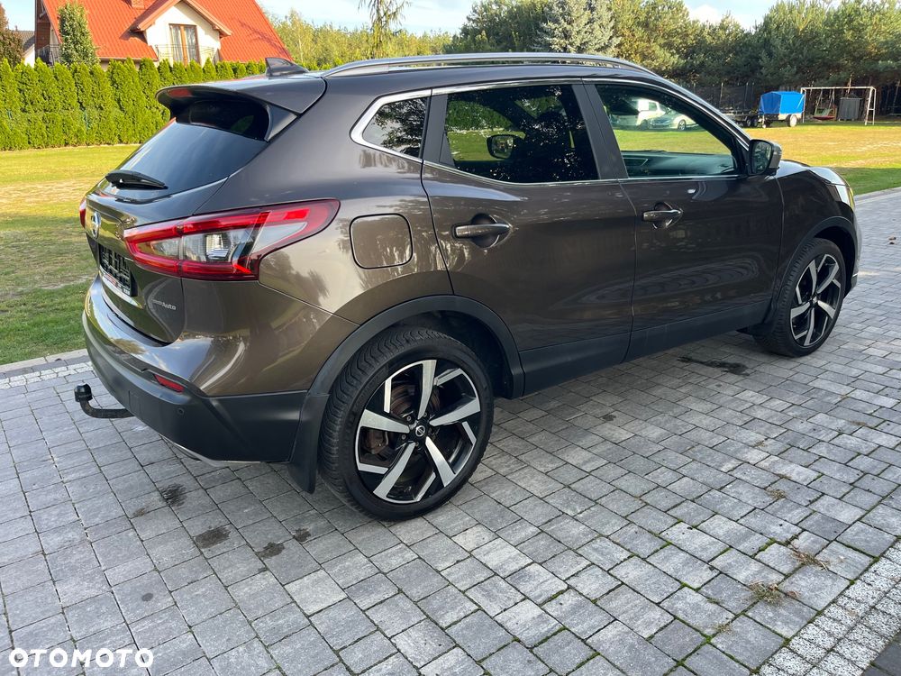 Nissan Qashqai 1.2 DIG-T Xtronic TEKNA+ - 6