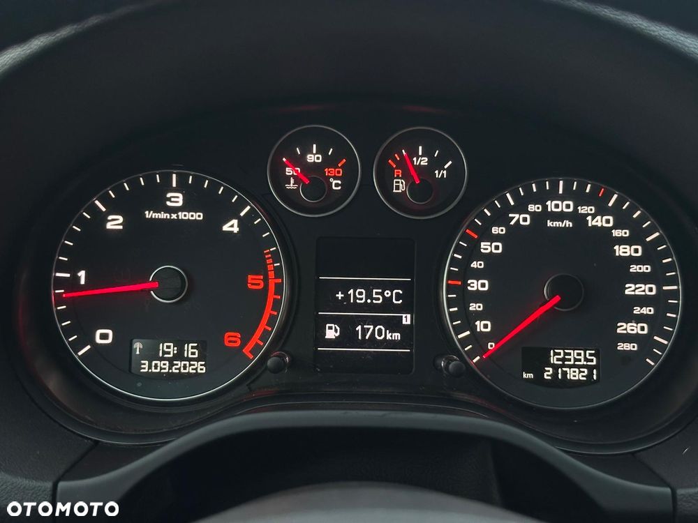 Audi A3 Sportback 1.6 TDI Attraction - 24