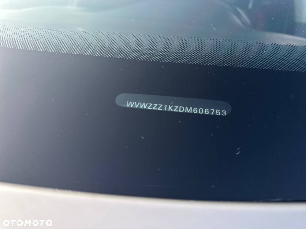 Volkswagen Golf 1.6 TDI DPF MATCH - 17