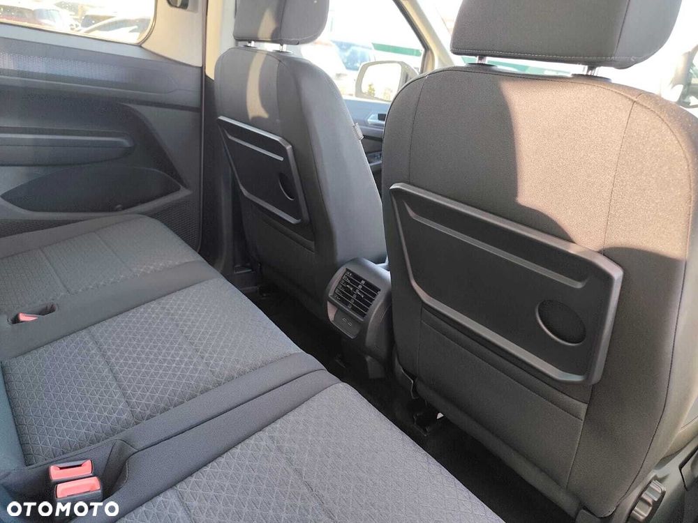 Ford Tourneo Connect - 23