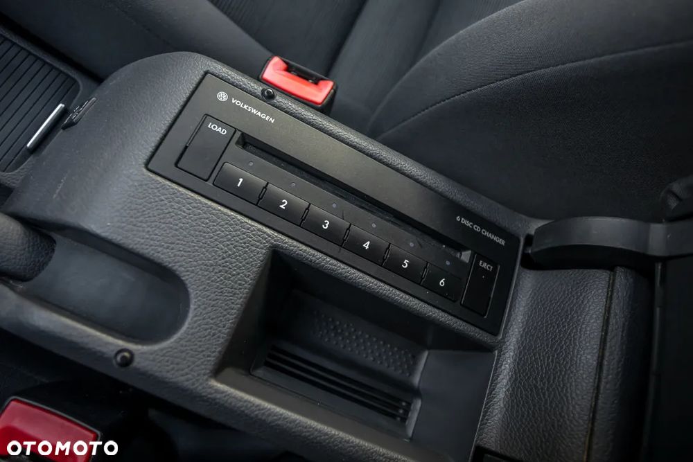 Volkswagen Golf 1.9 TDI DPF Trendline - 24