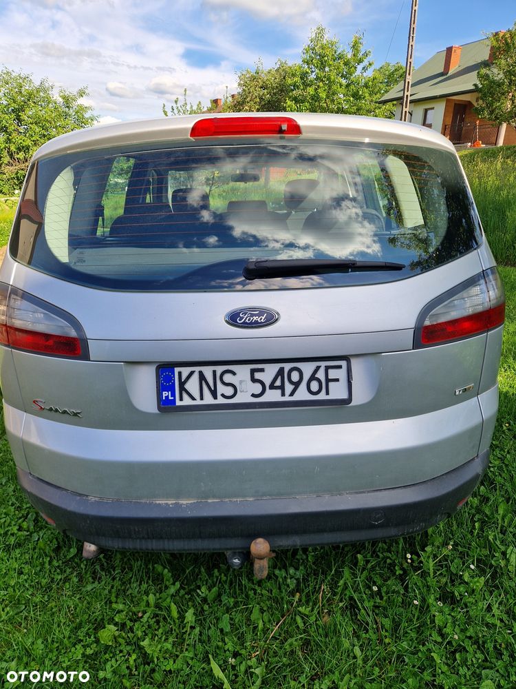Ford S-Max - 4