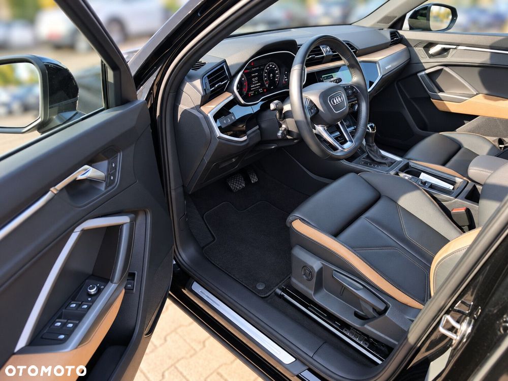 Audi Q3 35 TFSI mHEV Advanced S tronic - 2