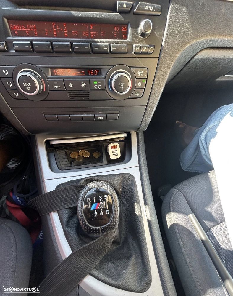 BMW 123 d - 27