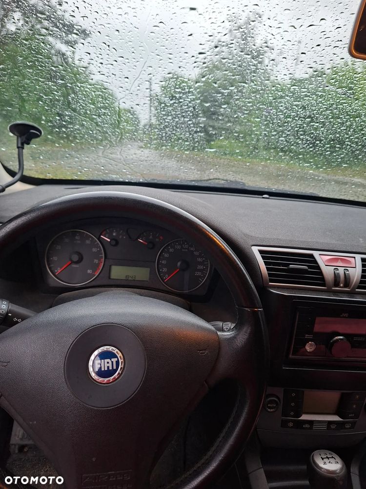 Fiat Stilo 1.6 16V Active - 10