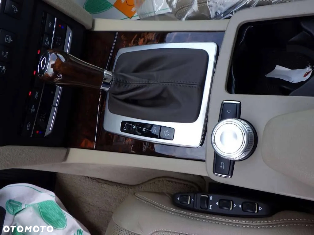 Mercedes-Benz Klasa E 350 Coupe 4Matic 7G-TRONIC - 15