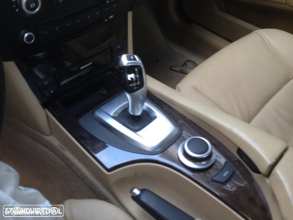 BMW 535d 3.0 Biturbo de 2008 para peças - 8