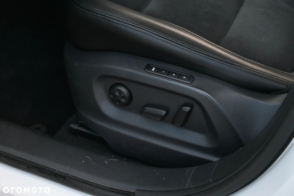 Volkswagen Sharan 2.0 TDI DSG Highline - 29