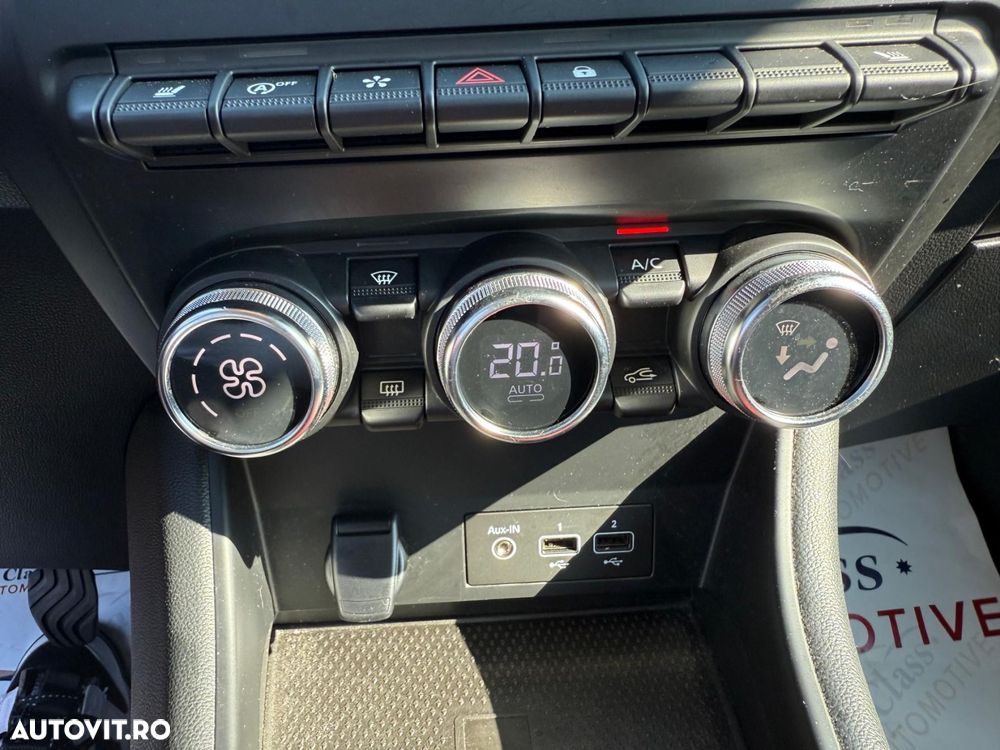 Renault Captur - 17