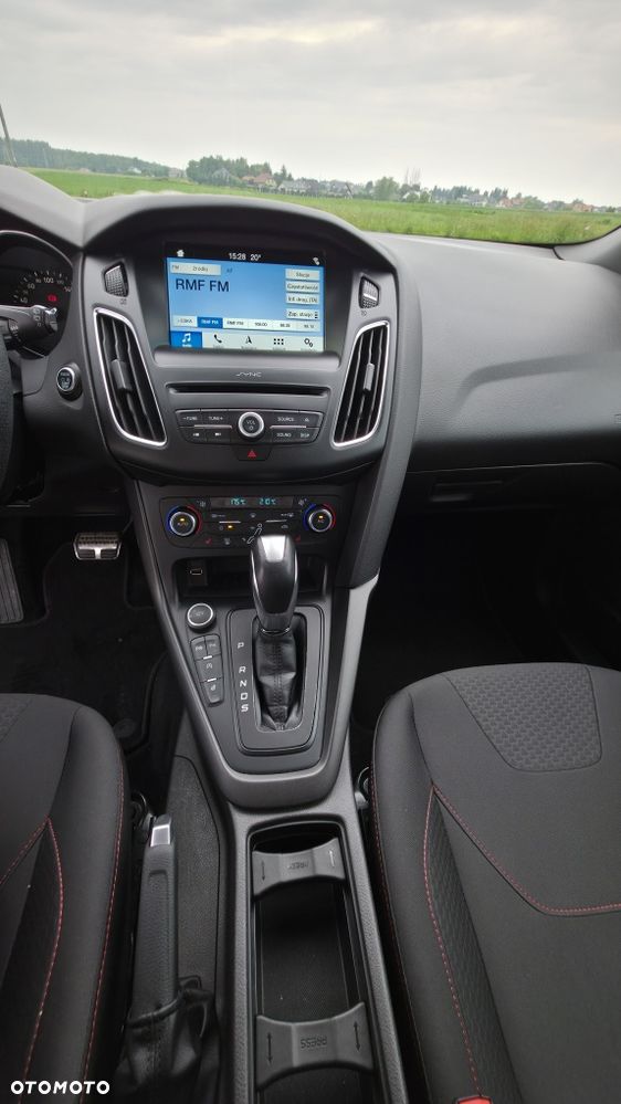 Ford Focus - 8