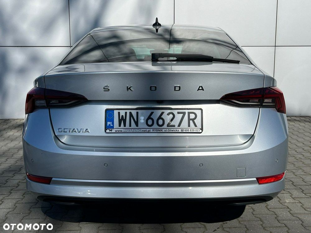 Skoda Octavia - 8