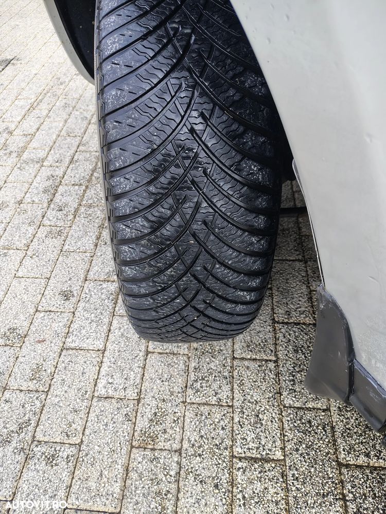 Hyundai Santa Fe 2.2 DSL VGT 5 SEATS 4WD FULL - 10
