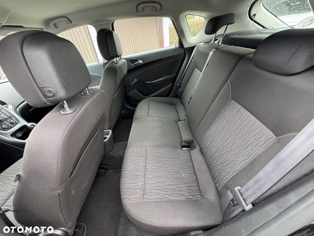 Opel Astra 1.6 Style - 21