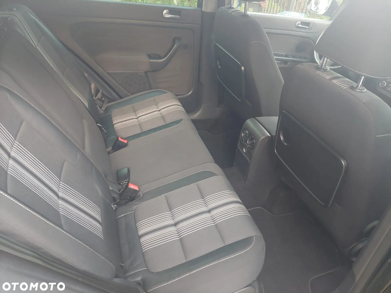 Volkswagen Golf Plus - 10