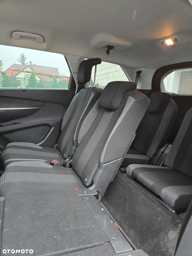 Peugeot 5008 1.2 PureTech Active S&S - 6