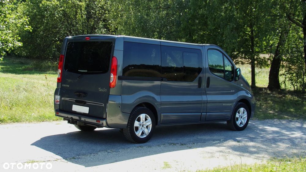 Renault Trafic - 7