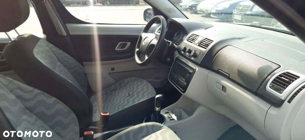 Skoda Roomster - 8