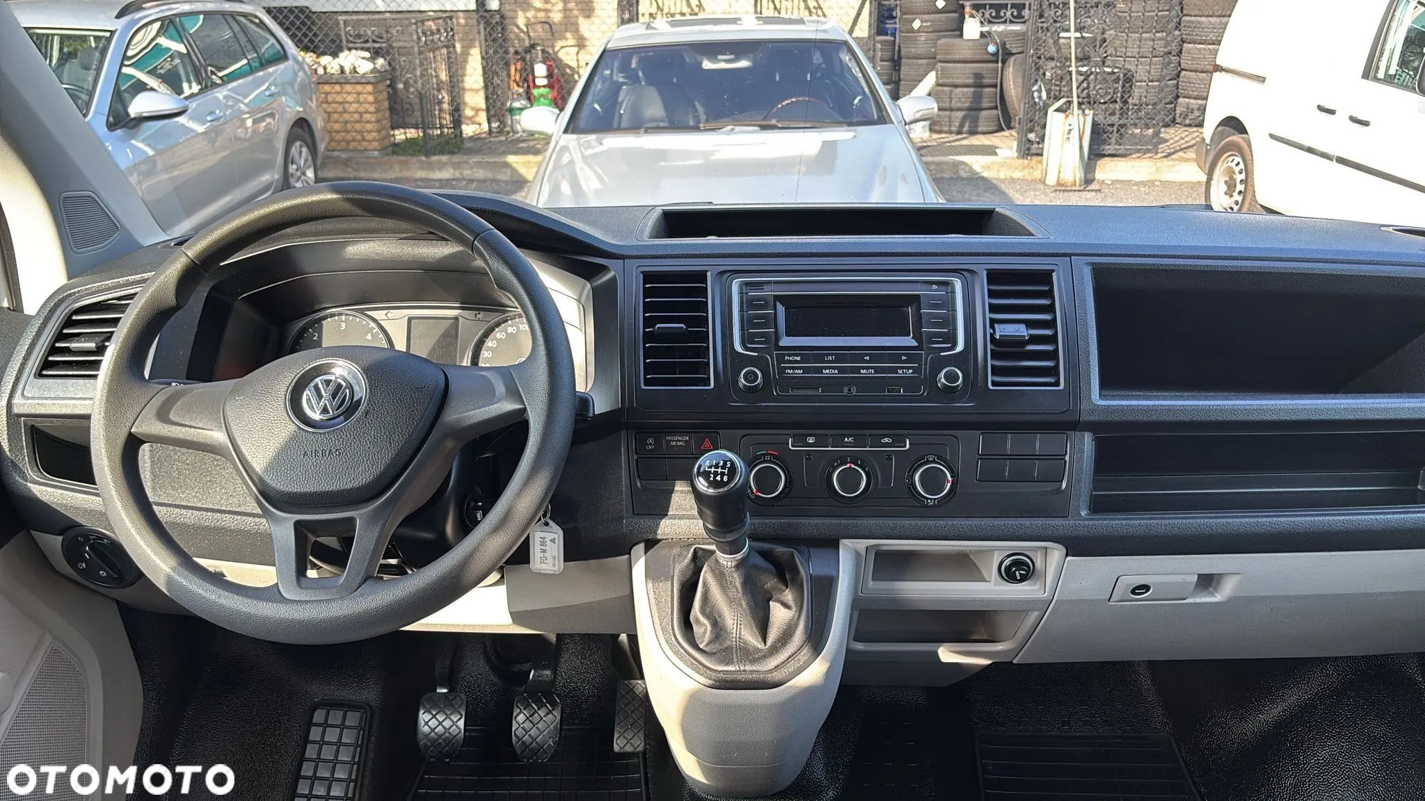 Volkswagen Transporter T6 - 15