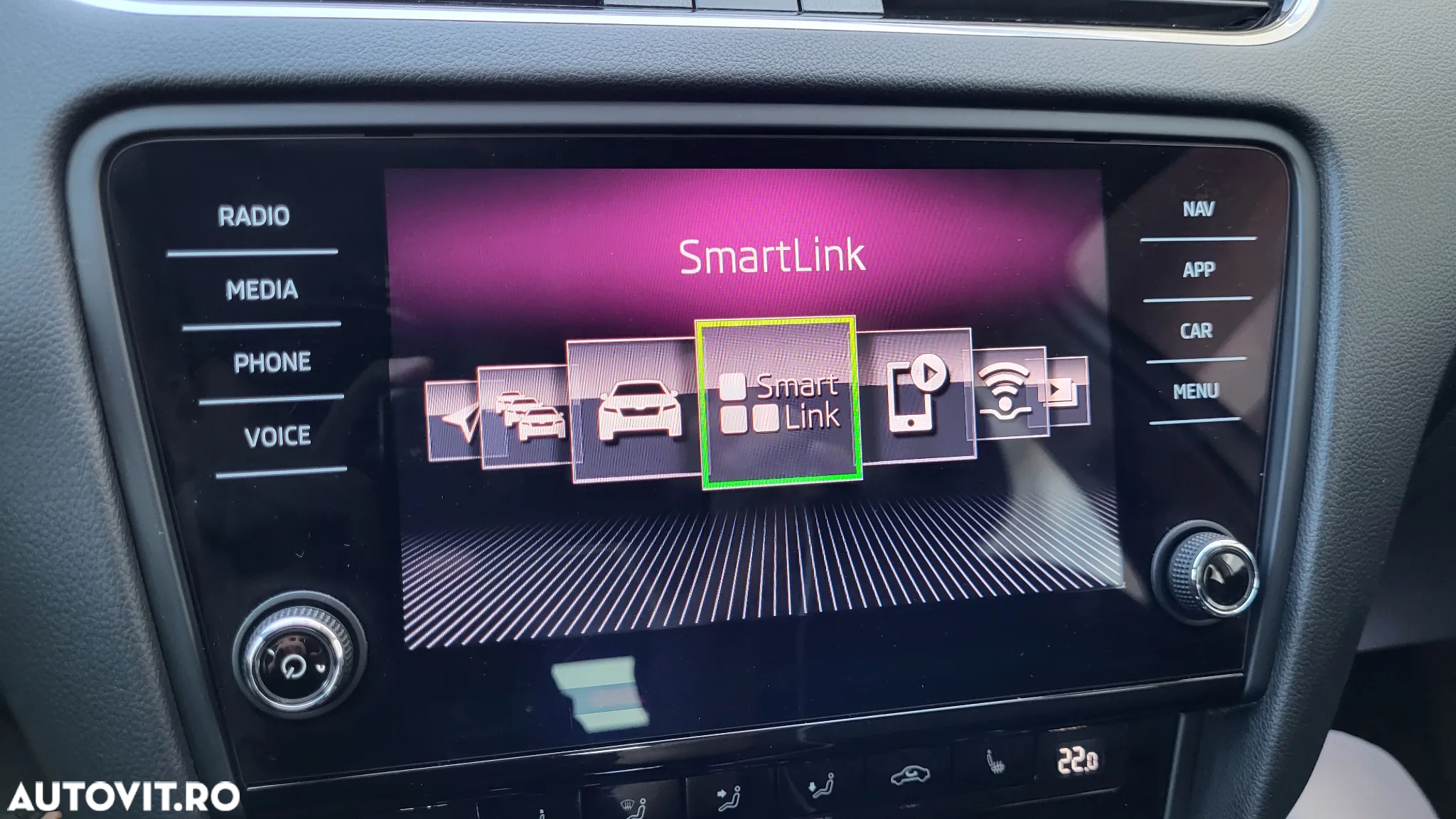 Skoda Octavia Combi 2.0 TDI (Green tec) DSG Style - 29