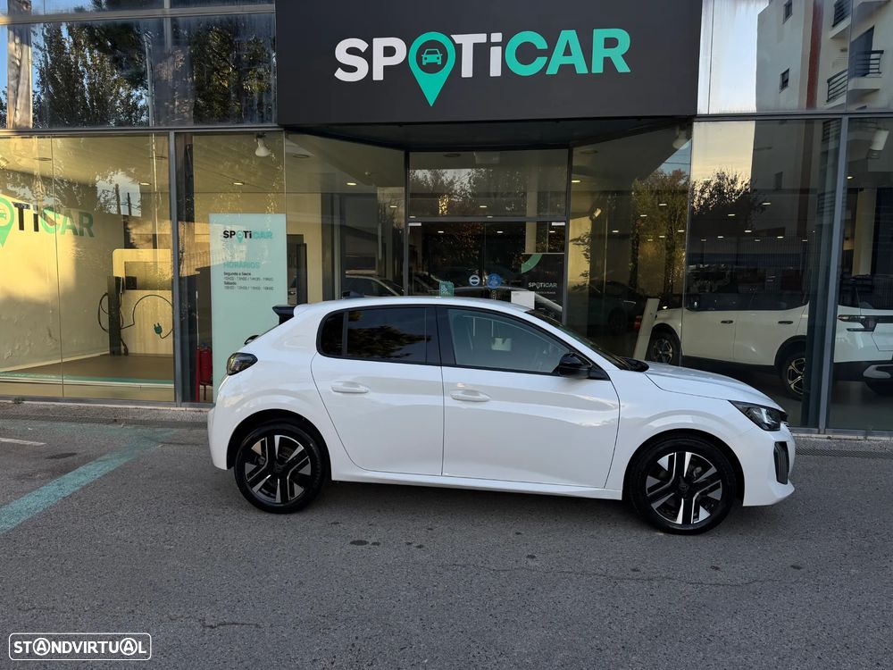 Peugeot 208 - 5